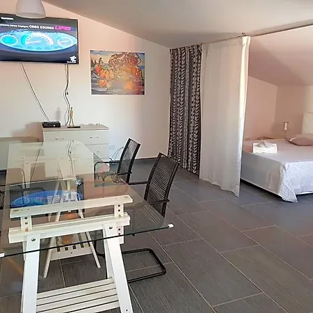 Bed & Breakfast Lilium In