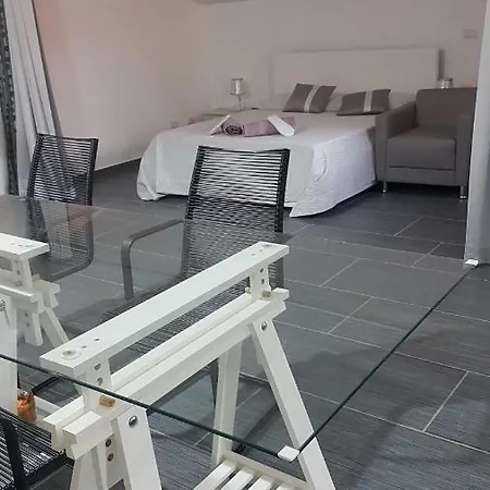 Bed & Breakfast Lilium In